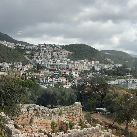 Yali Pansıyon
