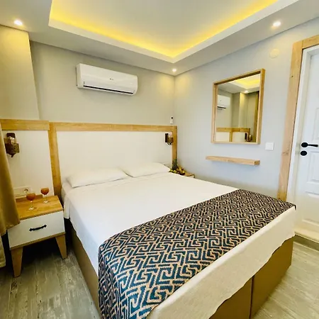 Yali Pansıyon